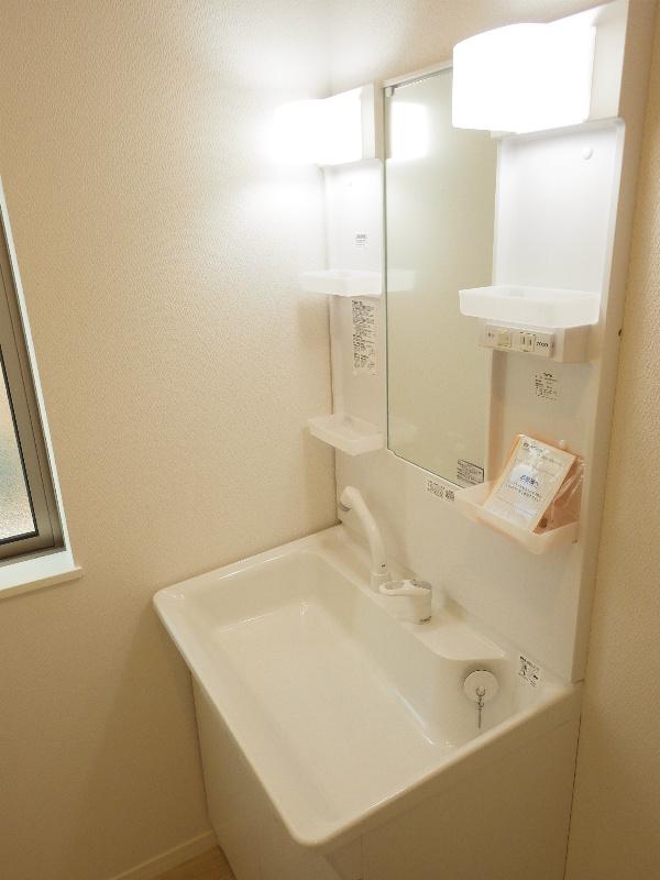 Wash basin, toilet. Vanity construction cases