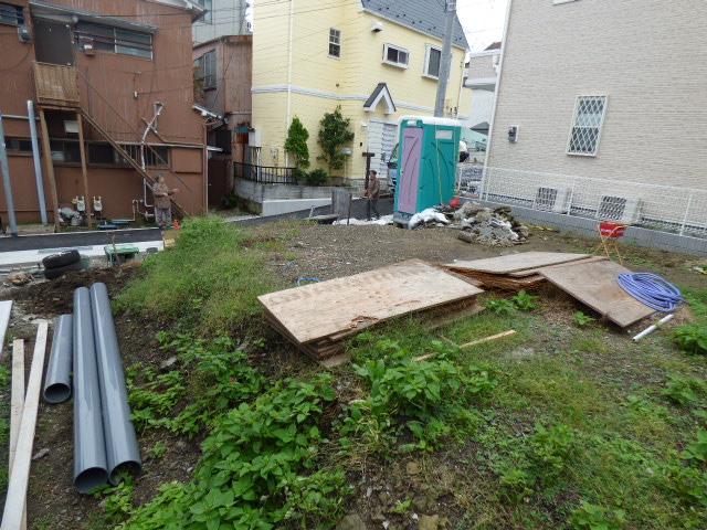 Local land photo. Local (10 May 2013) Shooting