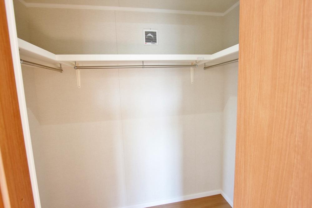 Receipt. Example of construction