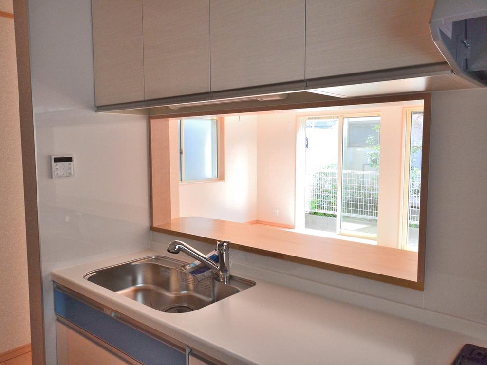 Same specifications photo (kitchen)