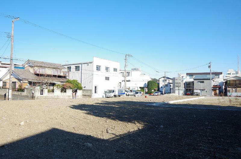 Local land photo. Immediate construction possible!