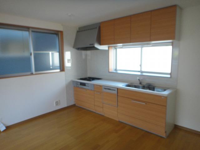 Kitchen. The company construction cases