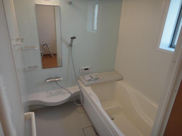 Bathroom. The company construction cases