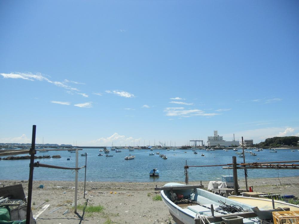 Other. The sea is in a 1-minute walk