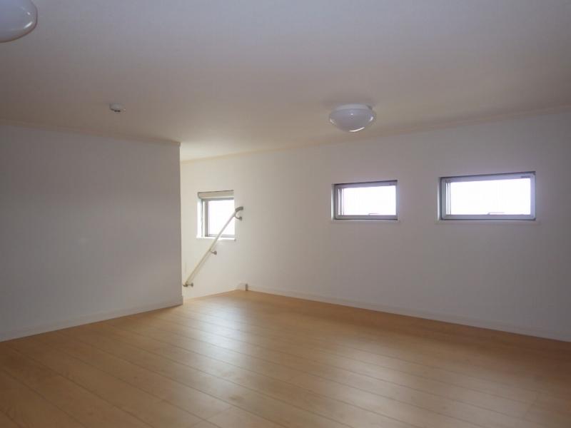 Receipt. Attic storage is spacious 8 pledge