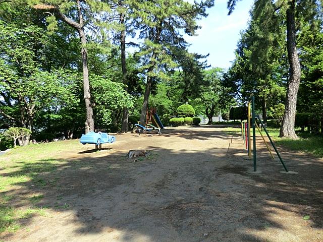 park. 1132m to Zama park