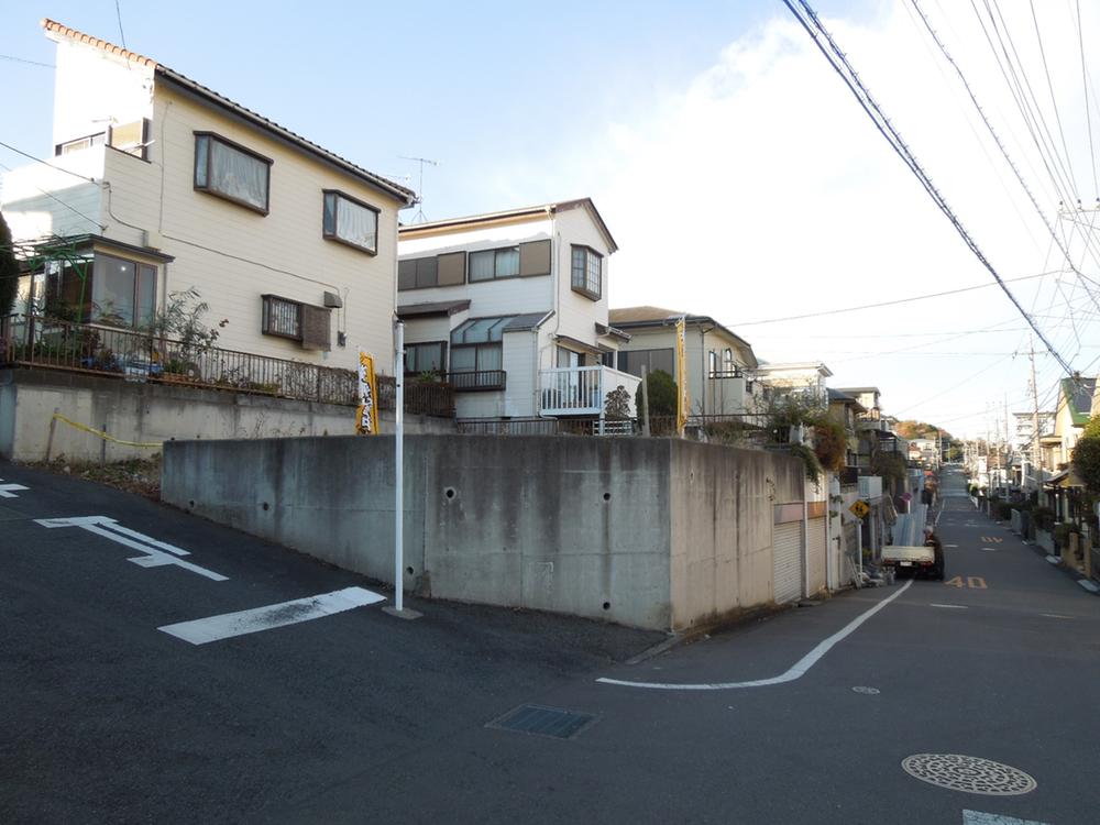 Local land photo. Local (12 May 2012) shooting