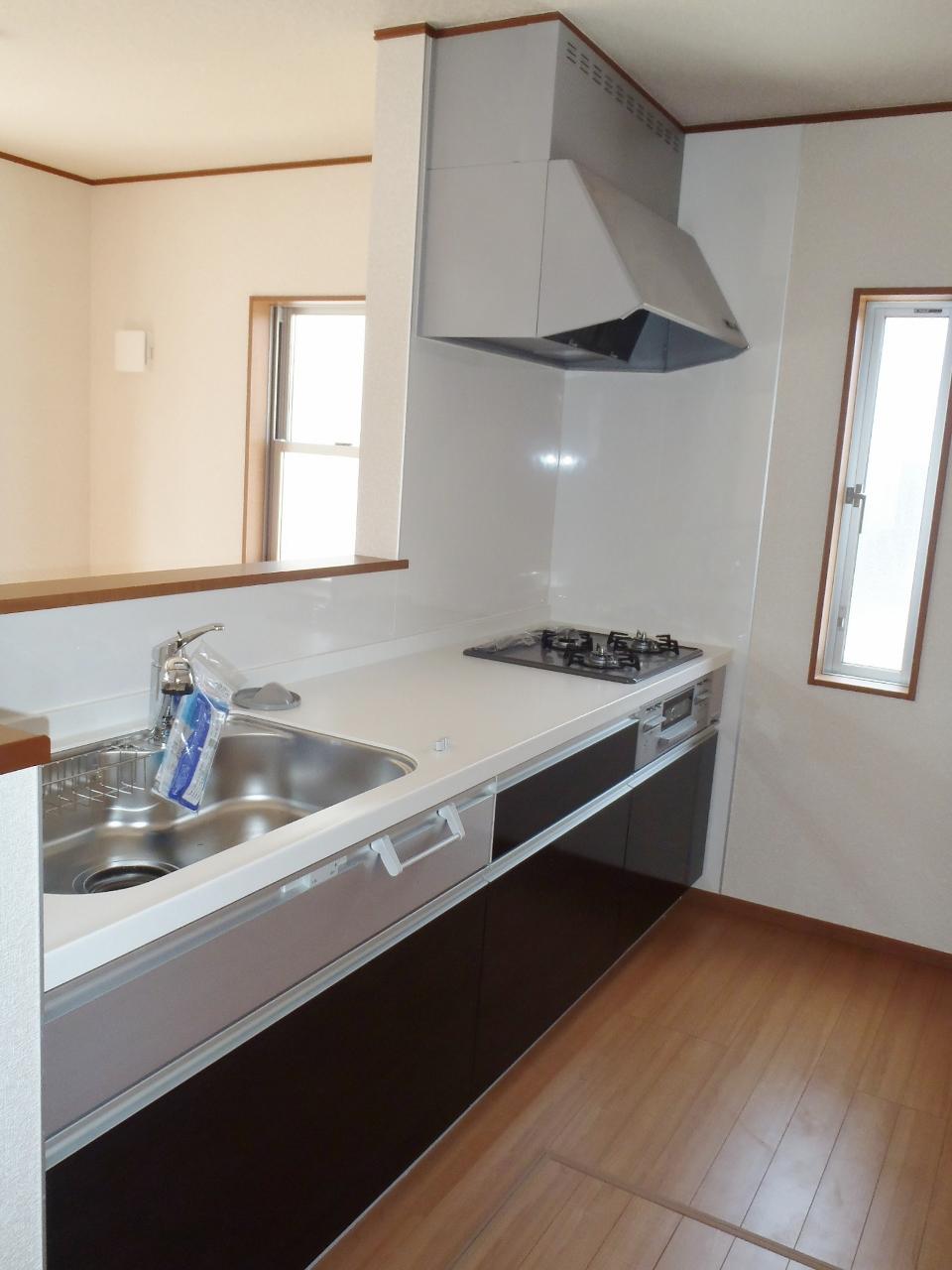 Same specifications photo (kitchen). Example of construction