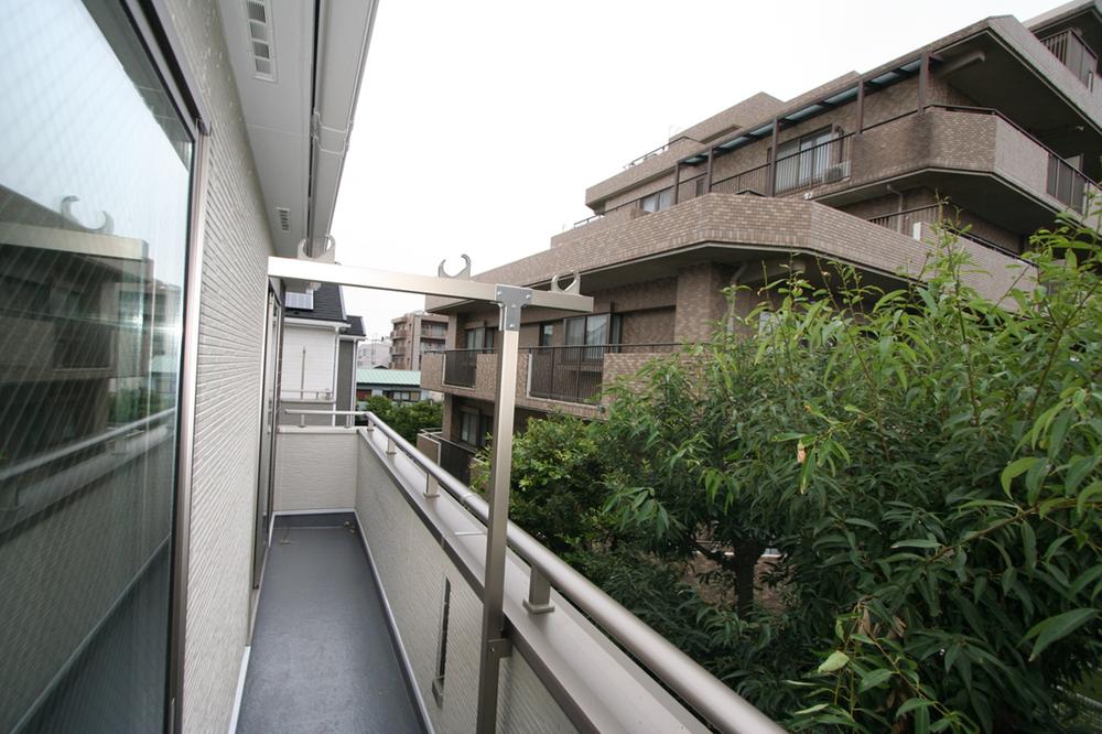 Balcony. Local (10 May 2013) Shooting