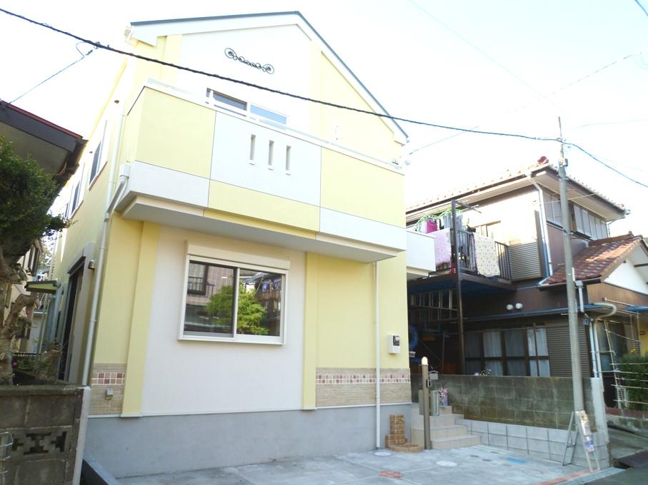 Local appearance photo