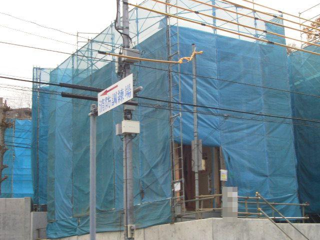 Local appearance photo. Local (12 May 2013) Shooting