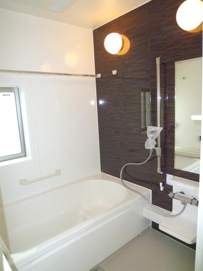 Bathroom. Building 3