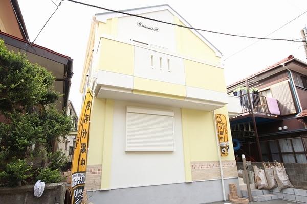 Local appearance photo. Was building completed! !