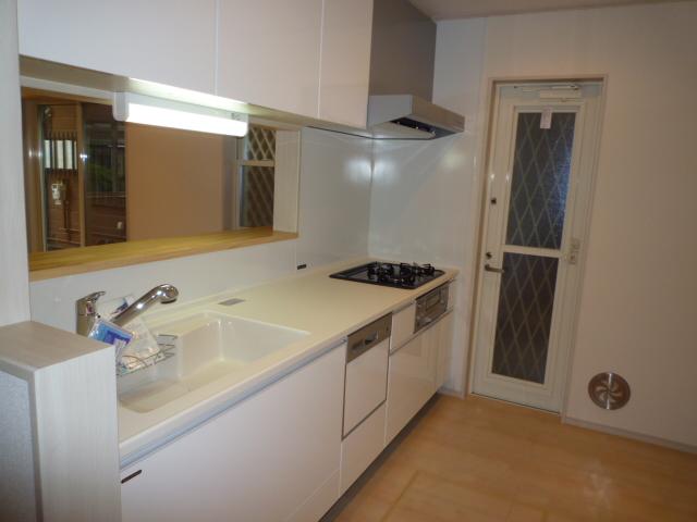 Kitchen. I back door is also happy and convenient