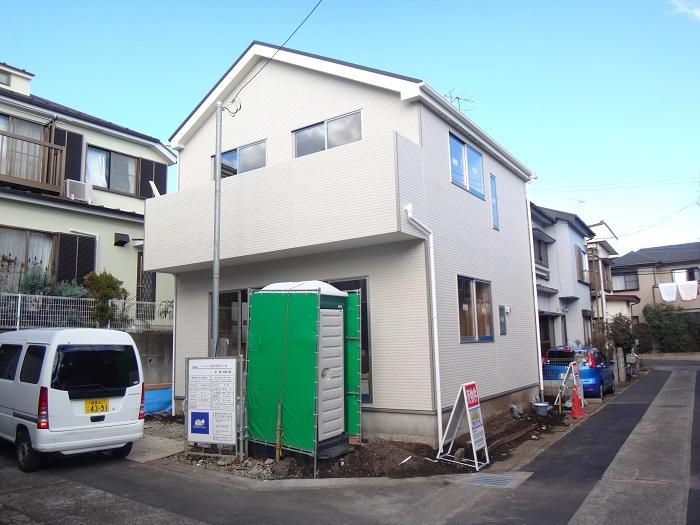 Local appearance photo. Local (12 May 2013) Shooting