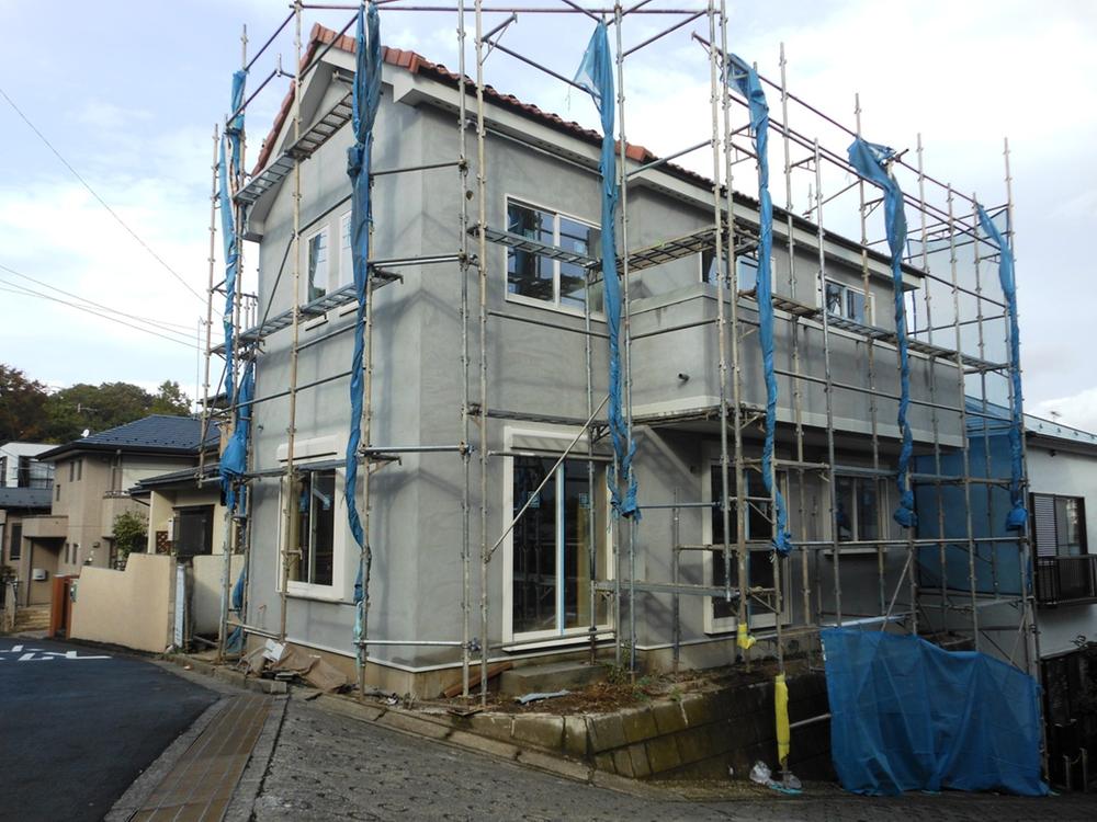 Local appearance photo. Local (11 May 2013) Shooting