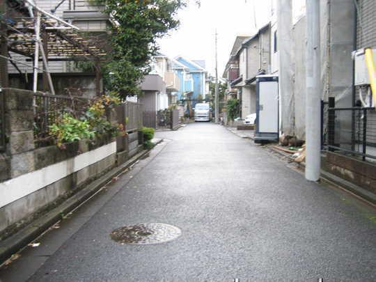 Local photos, including front road. Frontal road