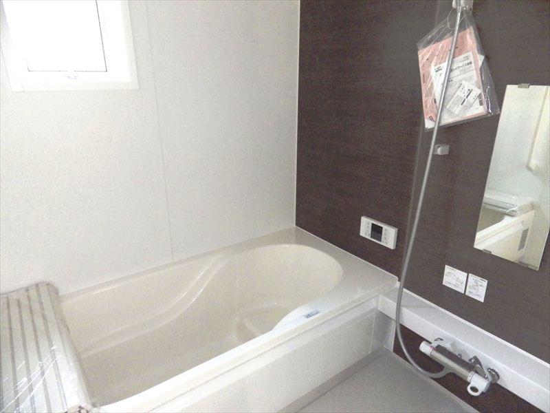 Same specifications photo (bathroom). Same specifications