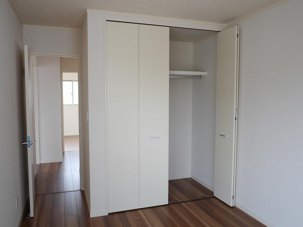 Same specifications photos (Other introspection)