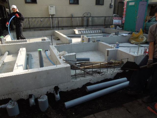 Local appearance photo. Local (11 May 2013) Shooting