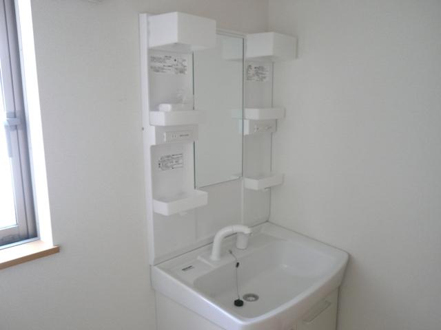 Same specifications photos (Other introspection)