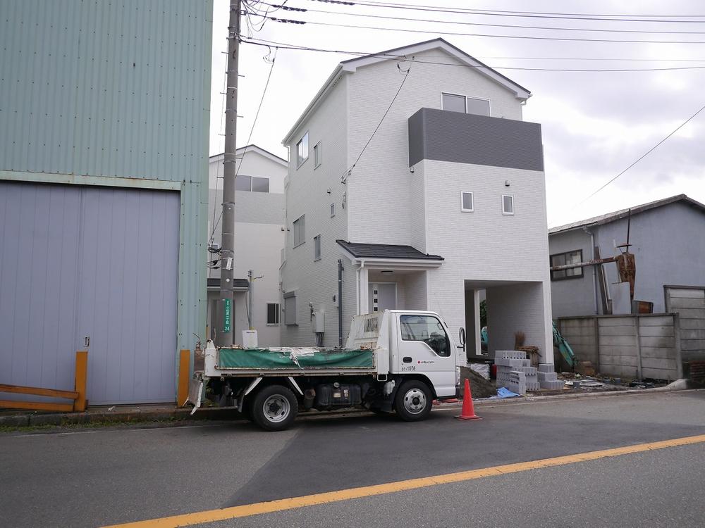 Local photos, including front road