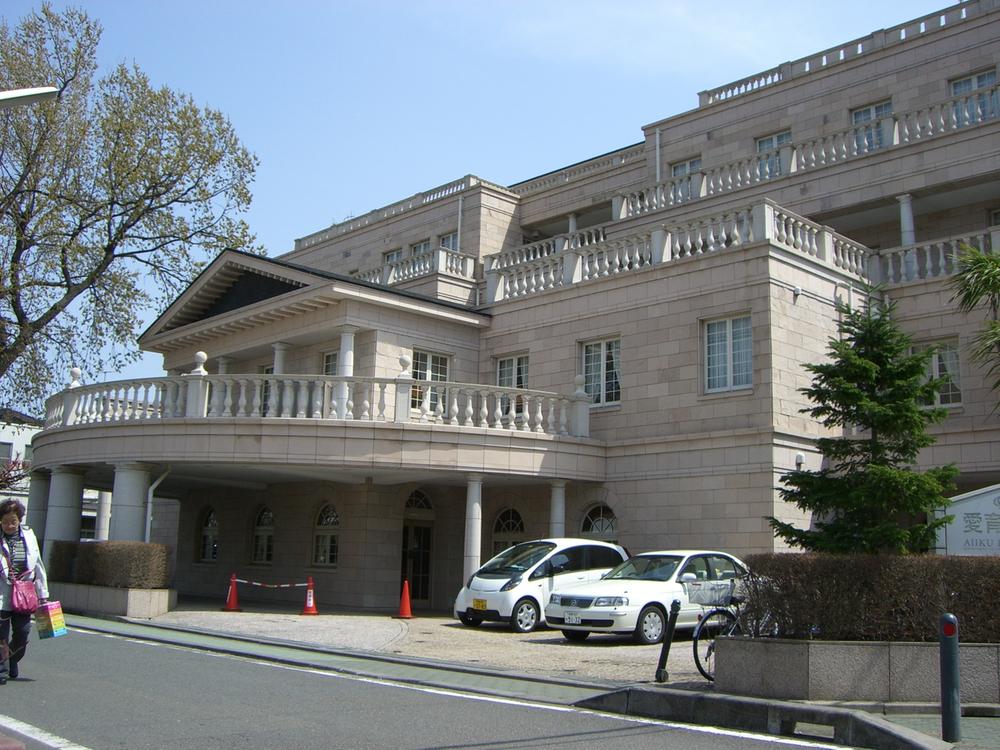 Hospital. Aiiku Board Aiiku to the hospital 1384m