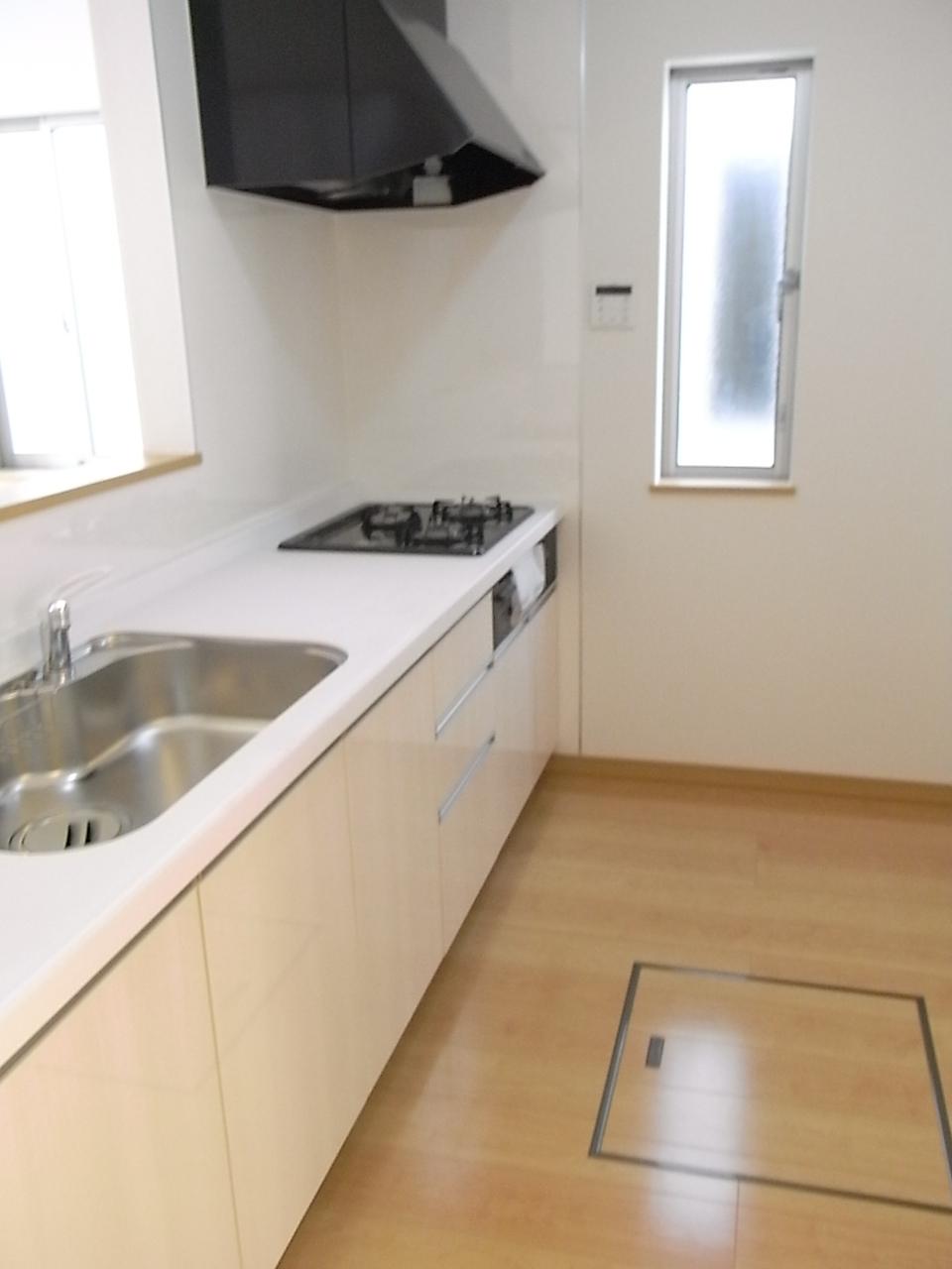 Kitchen. Same specifications