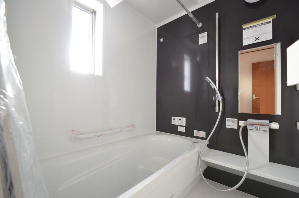 Bathroom. Please heal the fatigue of the day stretched out his leg in a large bath ☆