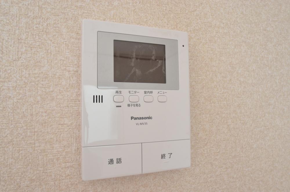 Other introspection. A monitor with intercom, Security is also safe ☆