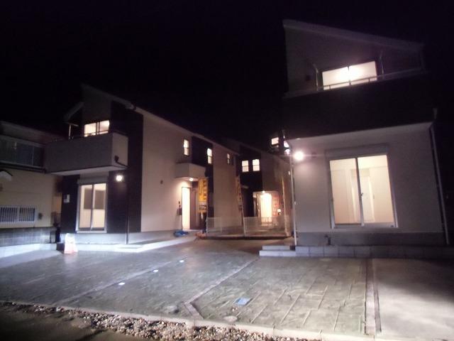 Local appearance photo. Local (12 May 2013) Shooting Light up design outside 構仕 like!