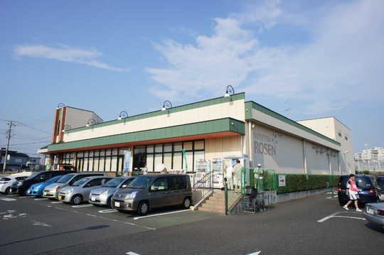 Other. 17-minute walk from Sotetsu Rosen Kashiwadai store (about 1345m)
