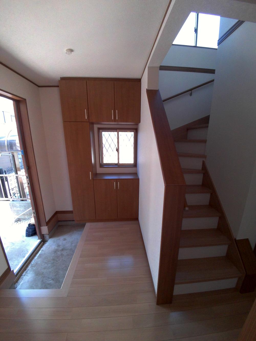 Entrance. Local (10 May 2013) Shooting