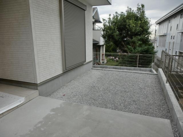 Garden. Local (11 May 2013) Shooting