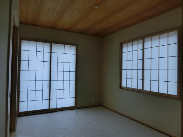 Non-living room. Indoor (11 May 2013) Shooting