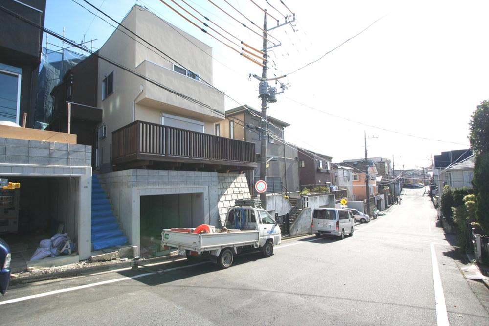 Sale already cityscape photo. Local (11 May 2013) Shooting