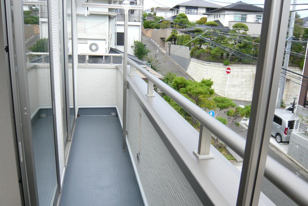 Balcony. Local (10 May 2013) Shooting