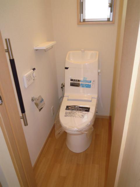 Same specifications photos (Other introspection). Toilet (same specifications)