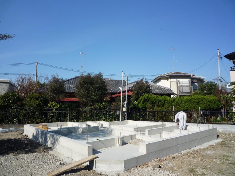 Local appearance photo. Local (11 May 2013) Shooting