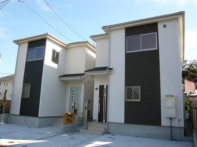 Local appearance photo. Local 1 Building ・ Building 2 (October 2013) Shooting