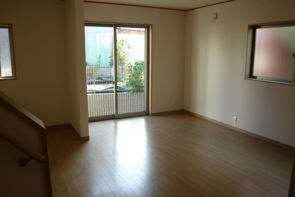 Living. 1 Building Living (October 2013) Shooting