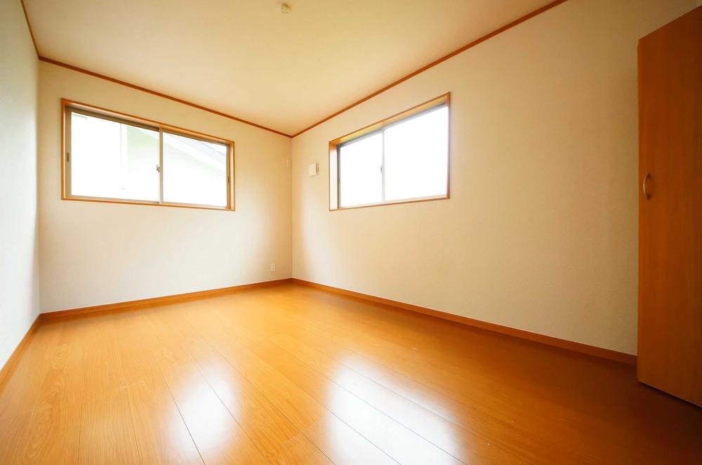 Non-living room. Indoor (July 2013) Shooting, It is the second floor of the Western-style 6.7 Pledge of two-sided lighting.