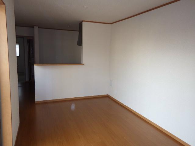 Living. Living is a picture.