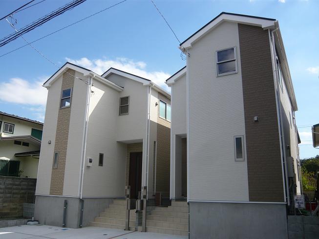 Local appearance photo. Local (10 May 2013) Shooting