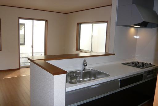 Kitchen. 1 Building room (October 2013) Shooting