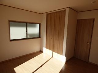 Non-living room. Indoor (11 May 2013) Shooting