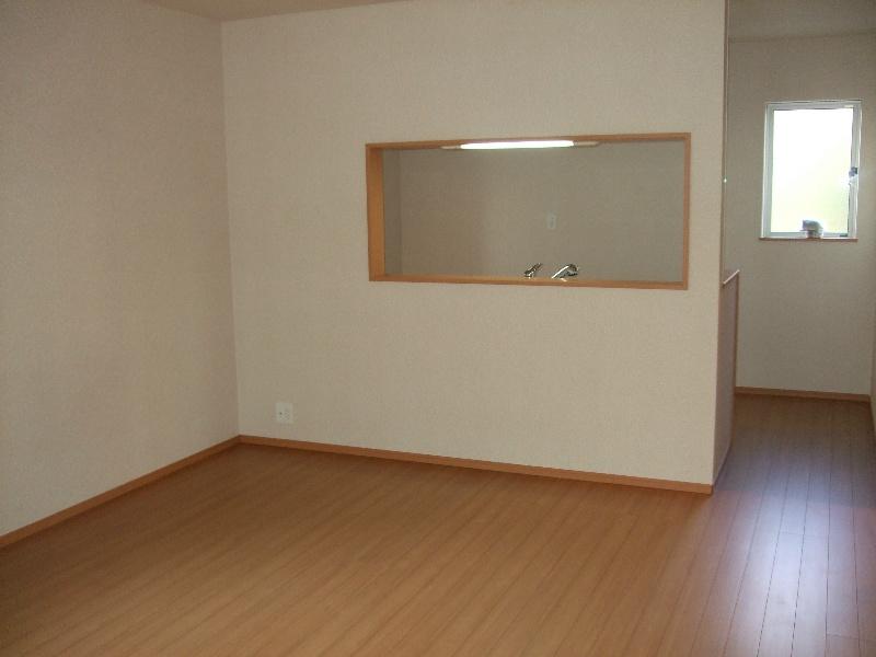 Living. Living is a picture.