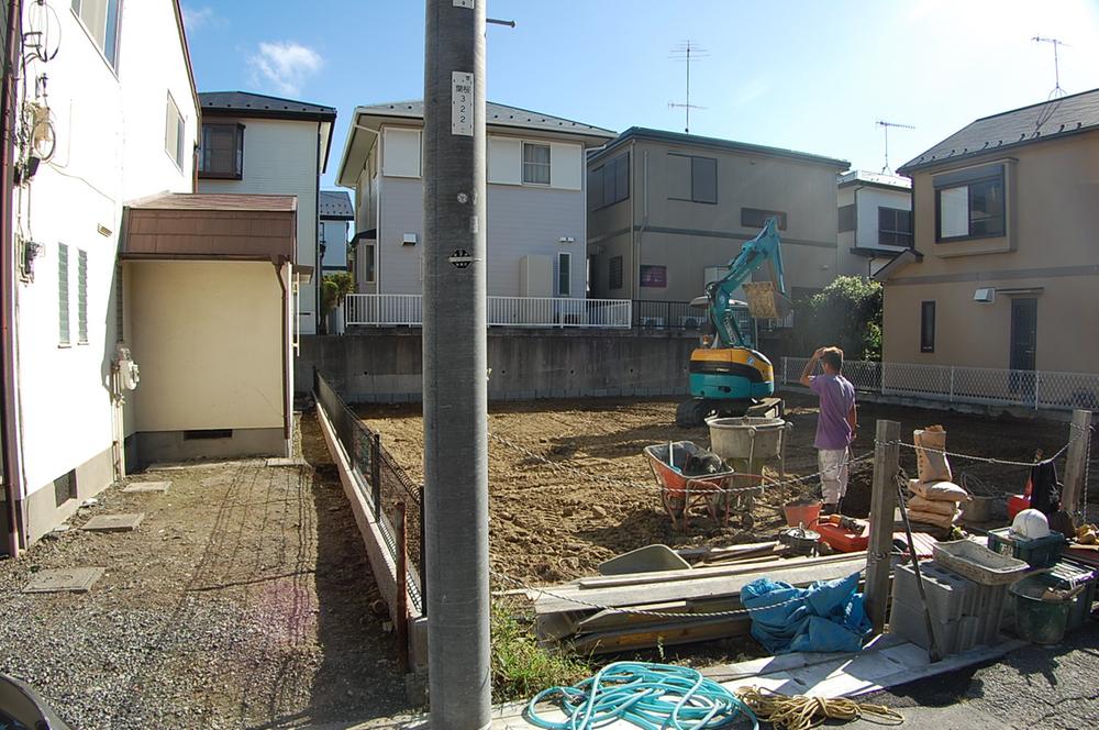 Local appearance photo. Local (10 May 2013) Shooting