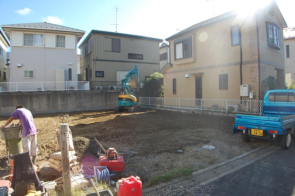 Local appearance photo. Local (10 May 2013) Shooting