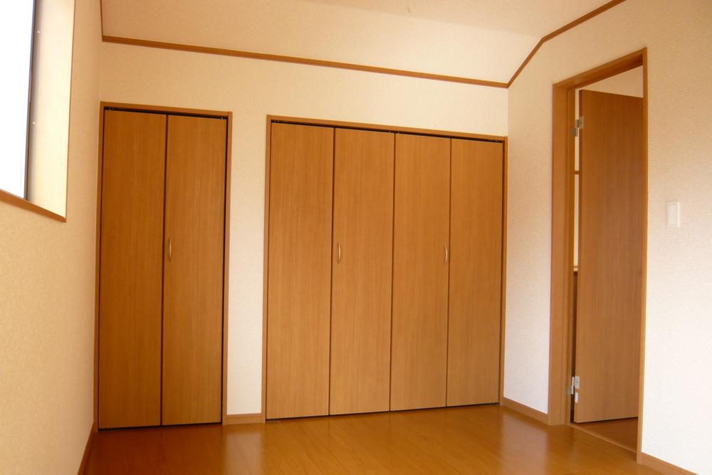 Other introspection. Second floor room (October 2013) Shooting